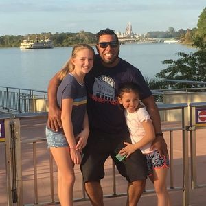 Meet your Posher, Leo